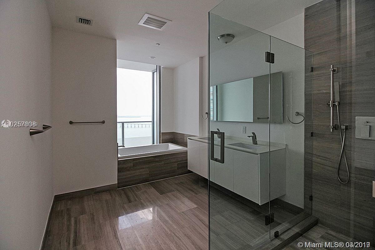 BRICKELL HOUSE - Residential Lease