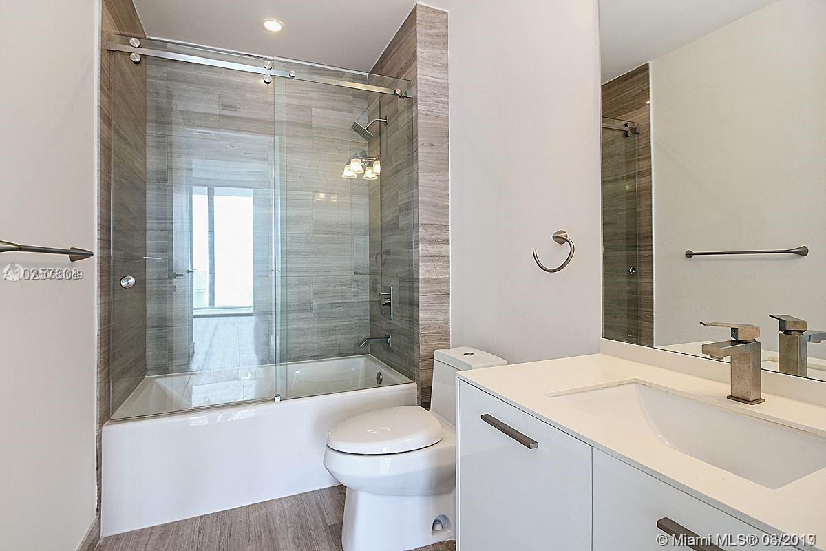 BRICKELL HOUSE - Residential Lease