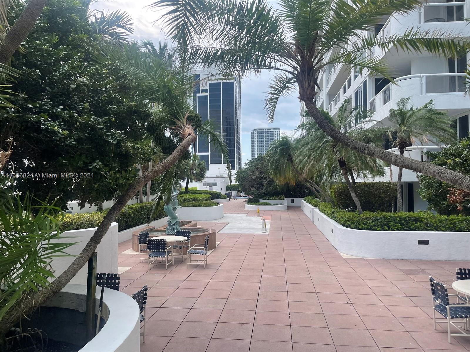 VENETIA CONDO - Residential Lease