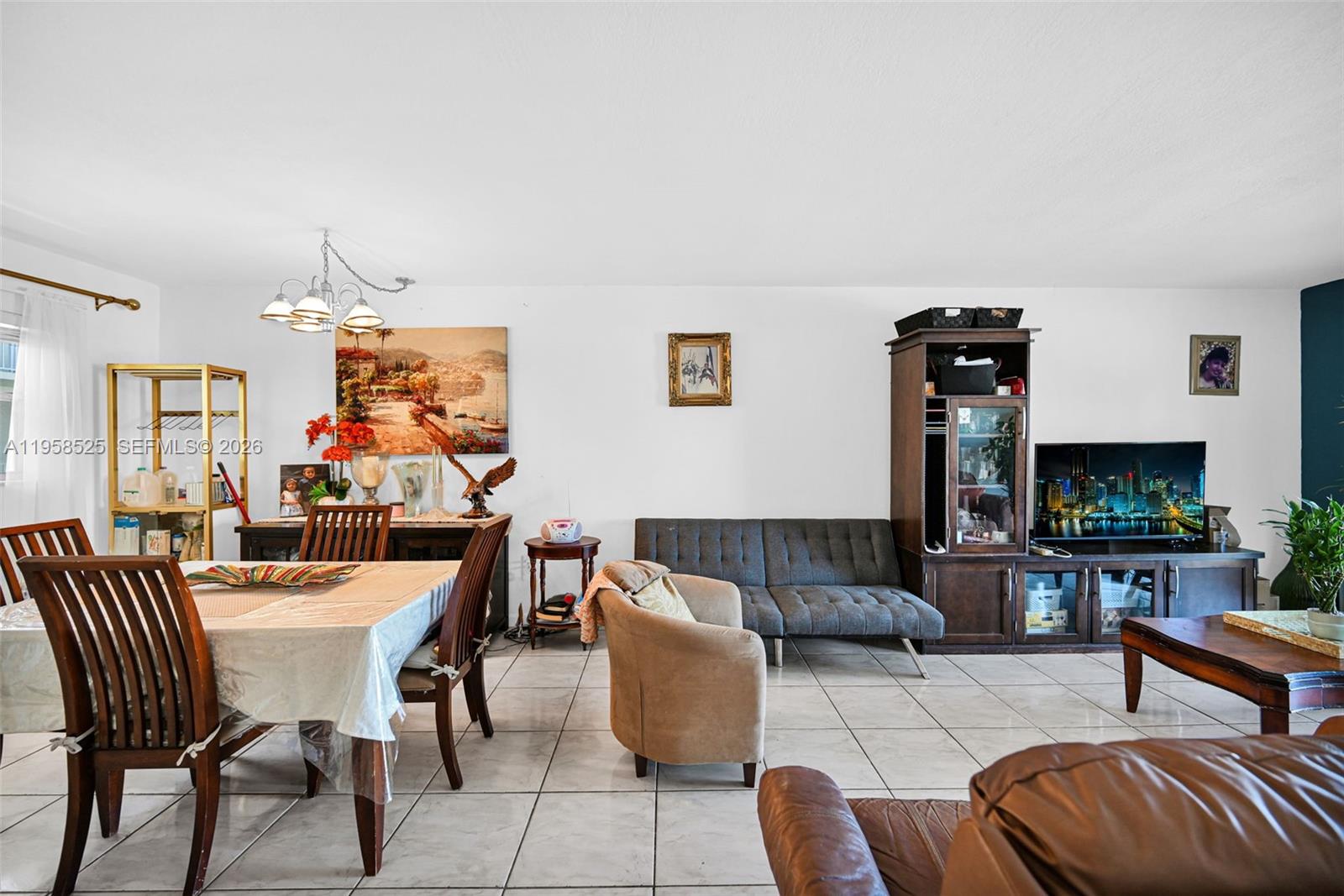 MARBELLA CONDO - Residential