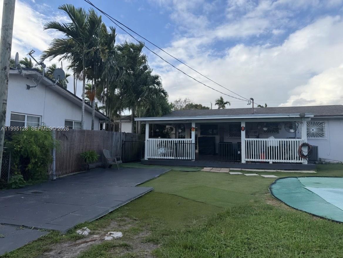 CORAL TERR SEC NO 2 - Residential Lease