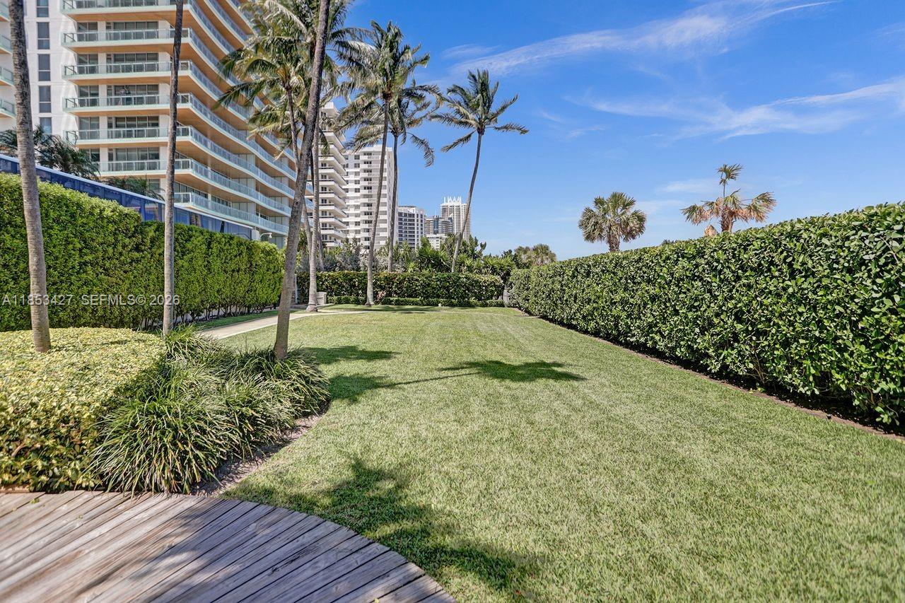 LEXCELLENCE CONDO - Residential