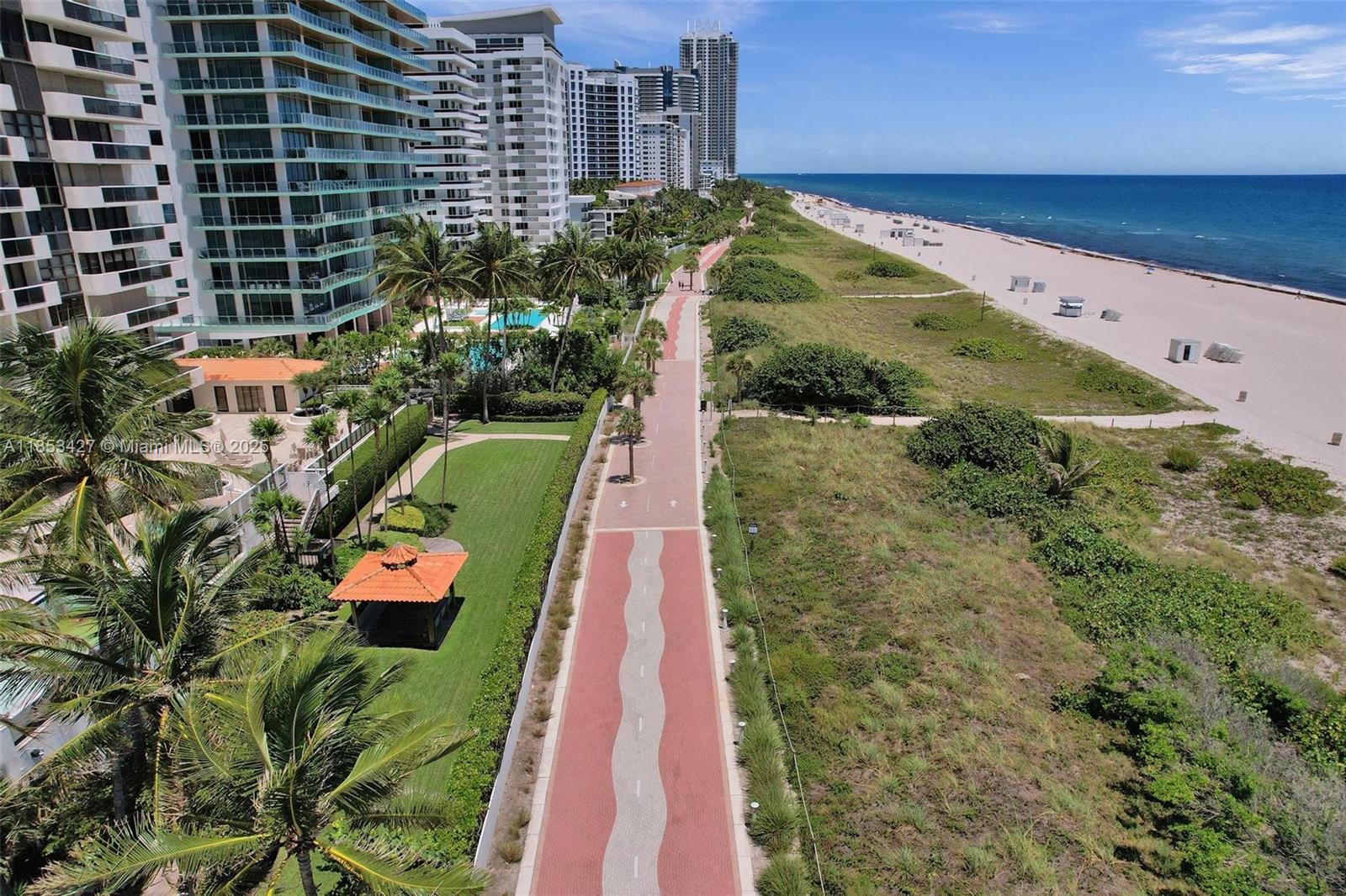 LEXCELLENCE CONDO - Residential