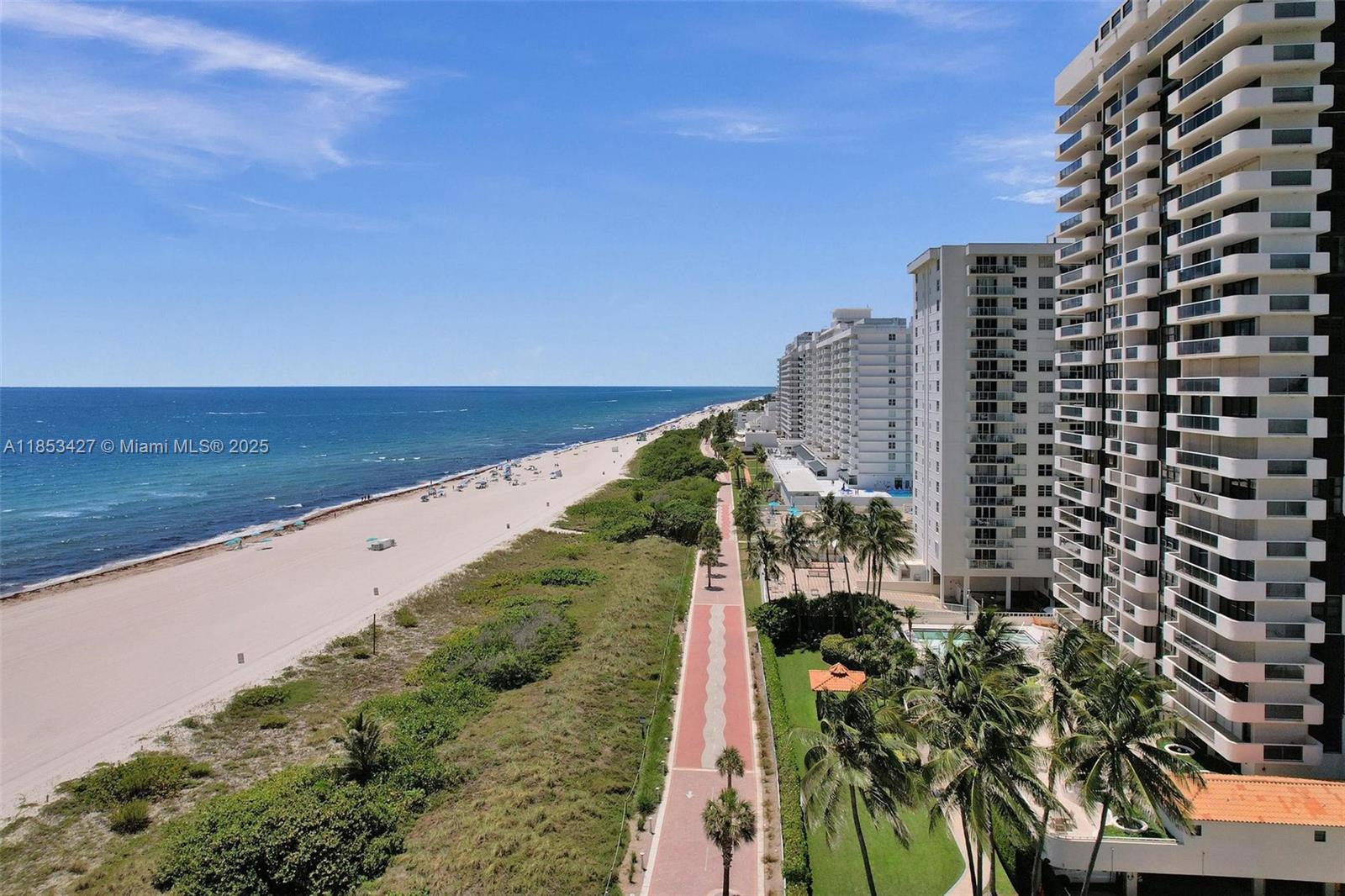 LEXCELLENCE CONDO - Residential