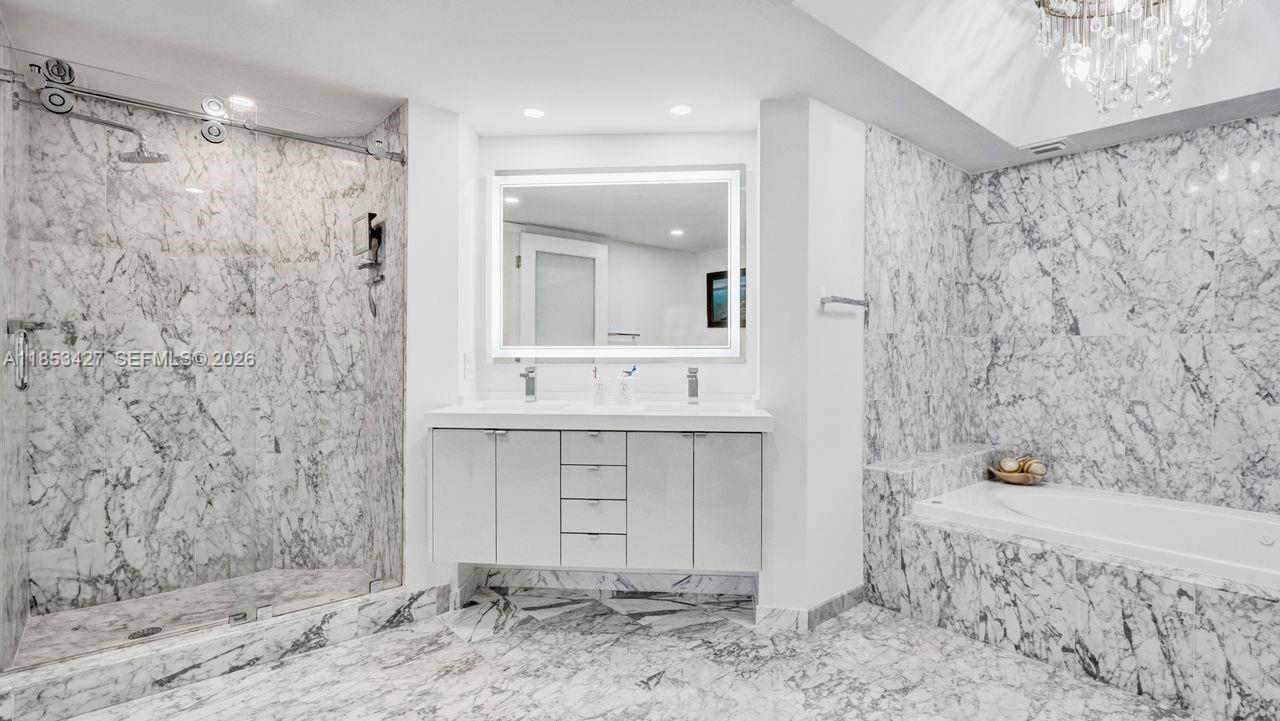 LEXCELLENCE CONDO - Residential