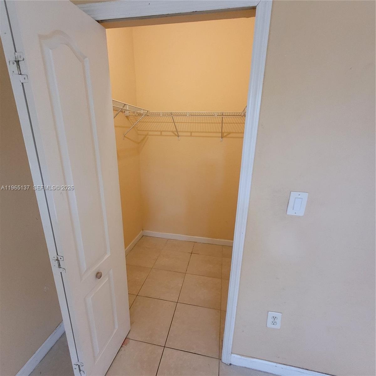 SHOMA CONDO AT KEYS COVE - Residential Lease