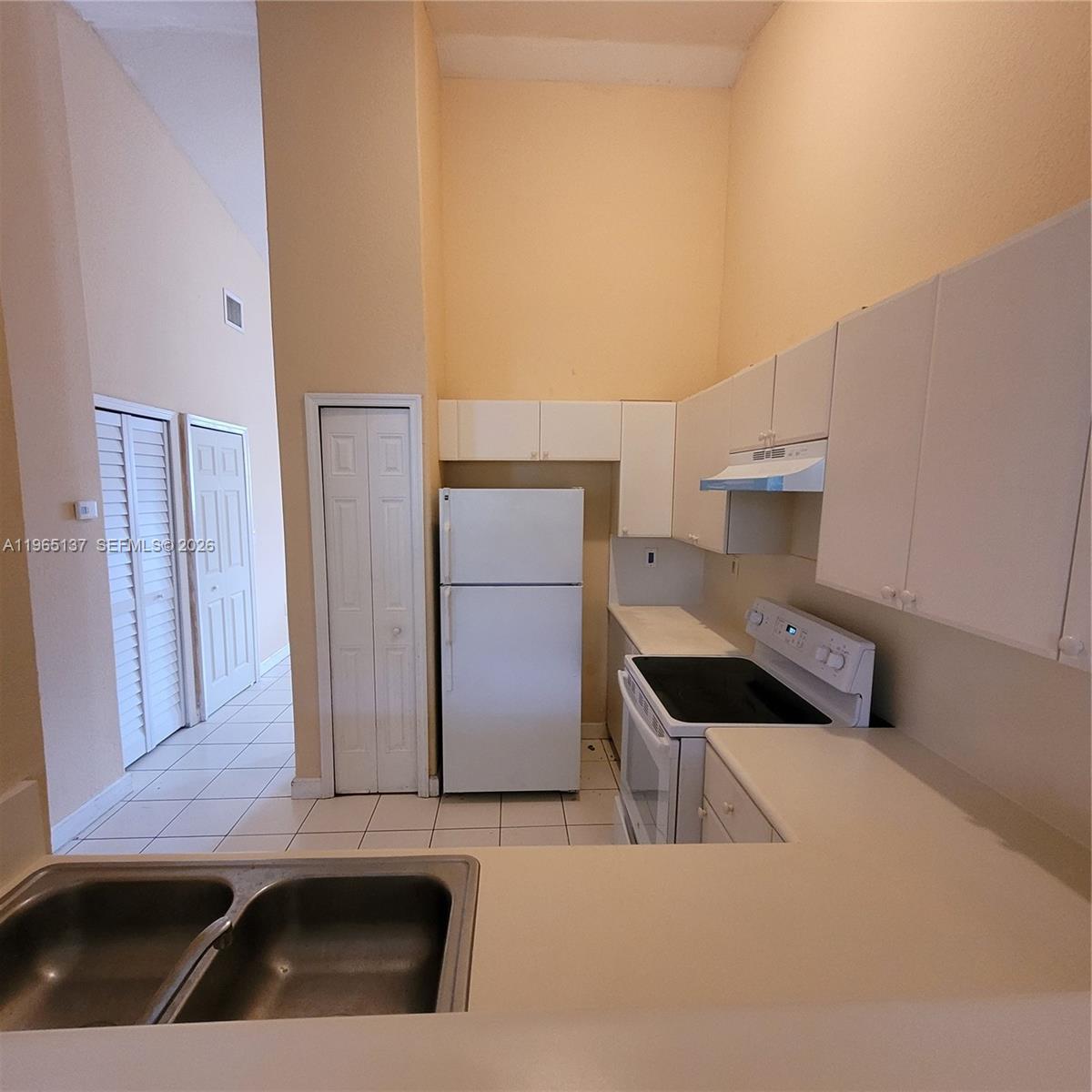 SHOMA CONDO AT KEYS COVE - Residential Lease