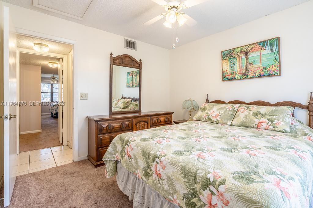 VILLAS AT CARRIAGE HILLS - Residential