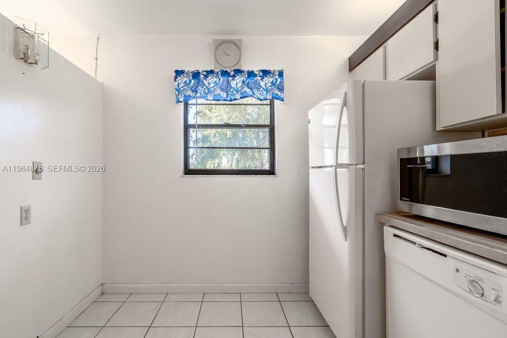 VILLAS AT CARRIAGE HILLS - Residential