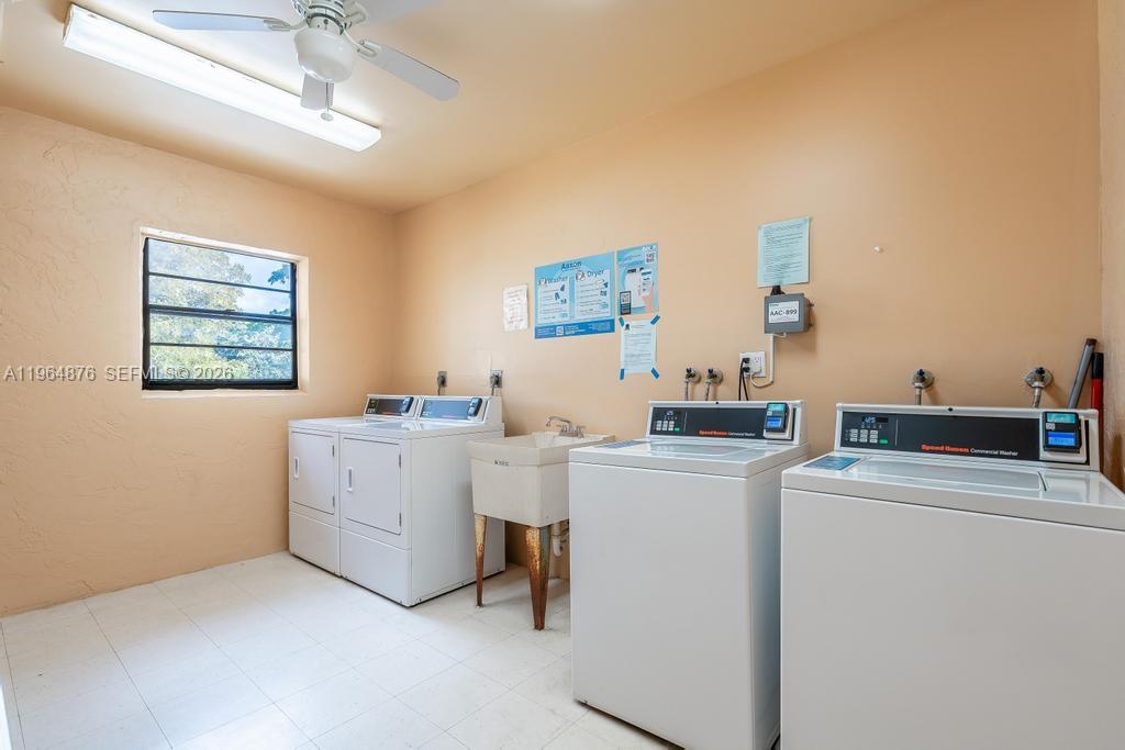 VILLAS AT CARRIAGE HILLS - Residential