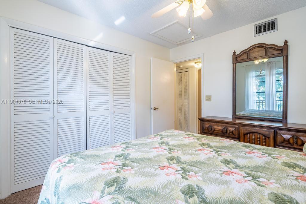 VILLAS AT CARRIAGE HILLS - Residential