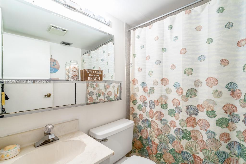 VILLAS AT CARRIAGE HILLS - Residential