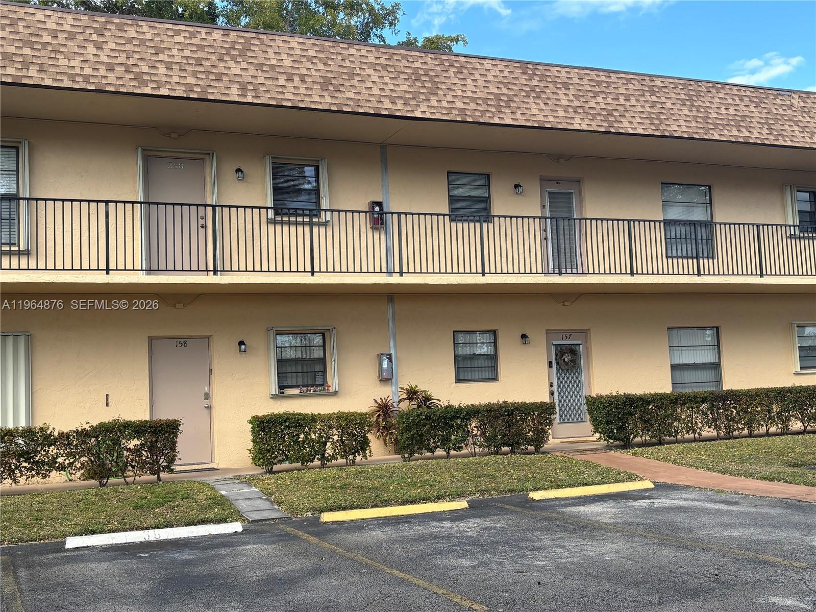 VILLAS AT CARRIAGE HILLS - Residential