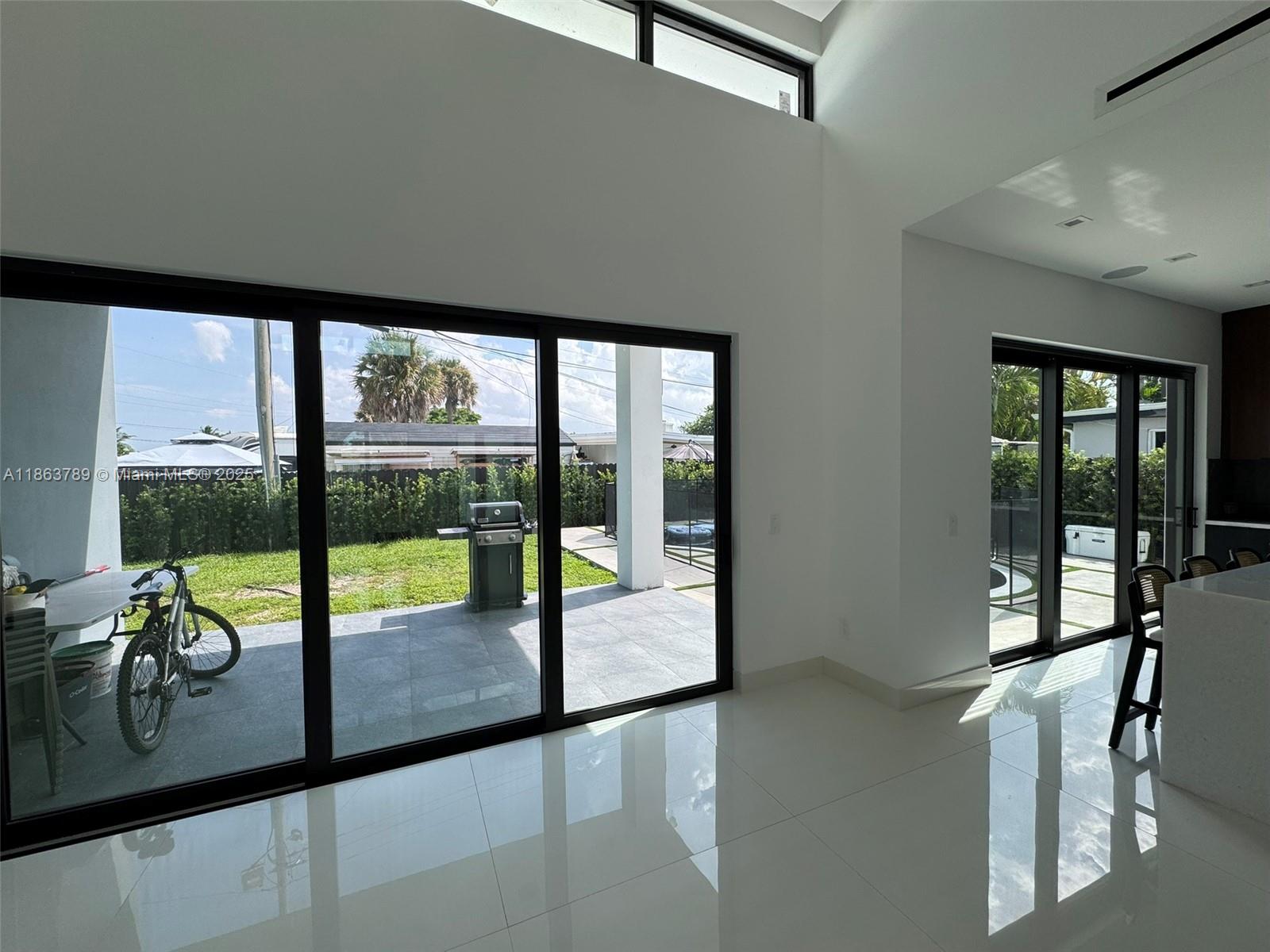 WESTWOOD LAKE 2ND ADDN - Residential