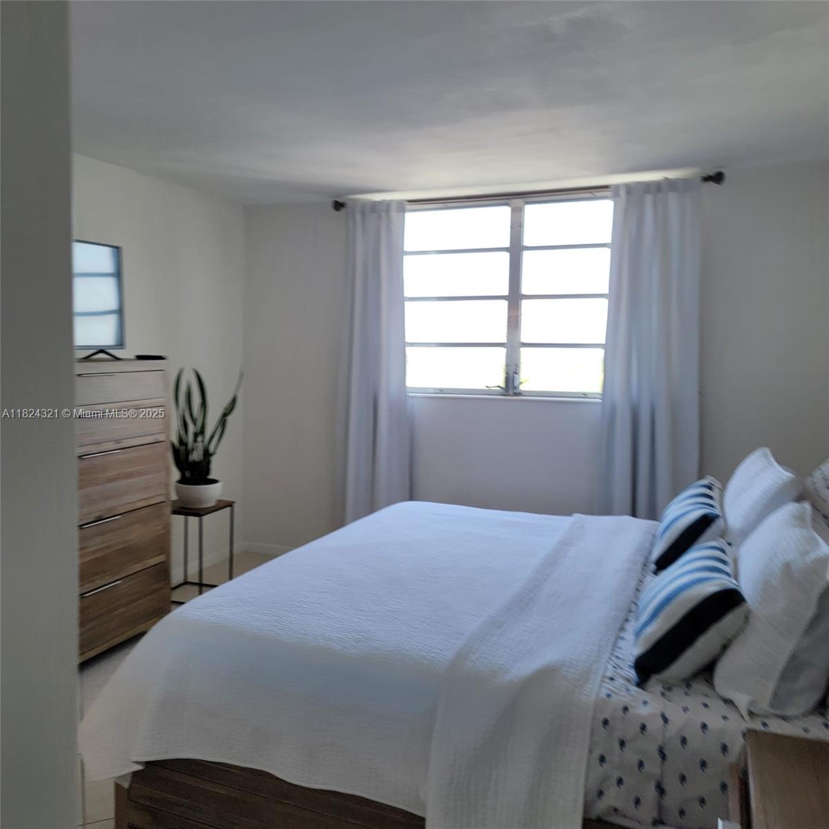 GARDEN-AIRE VILLAGE - Residential