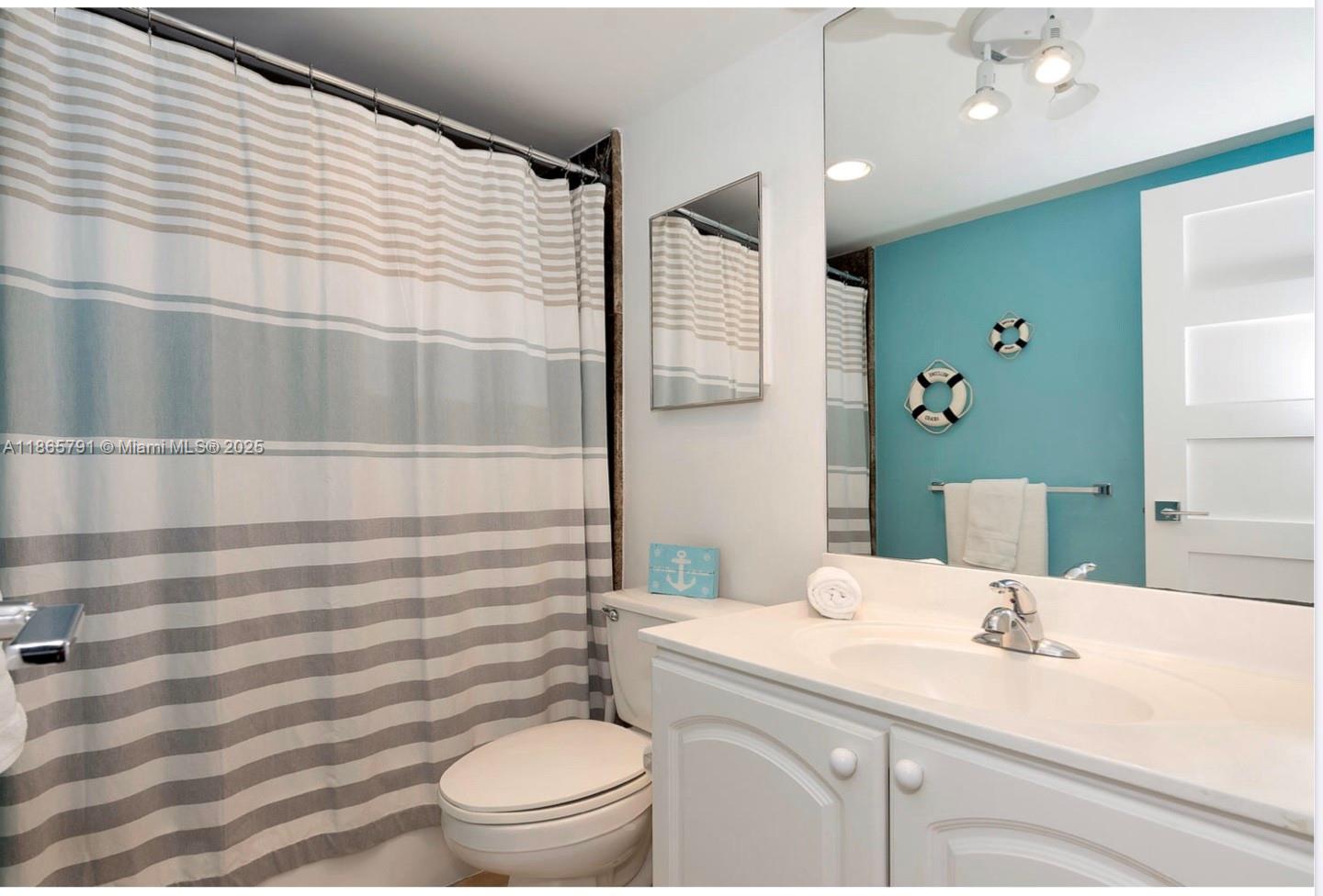 TIDES ON HOLLYWOOD BEACH - Residential Lease
