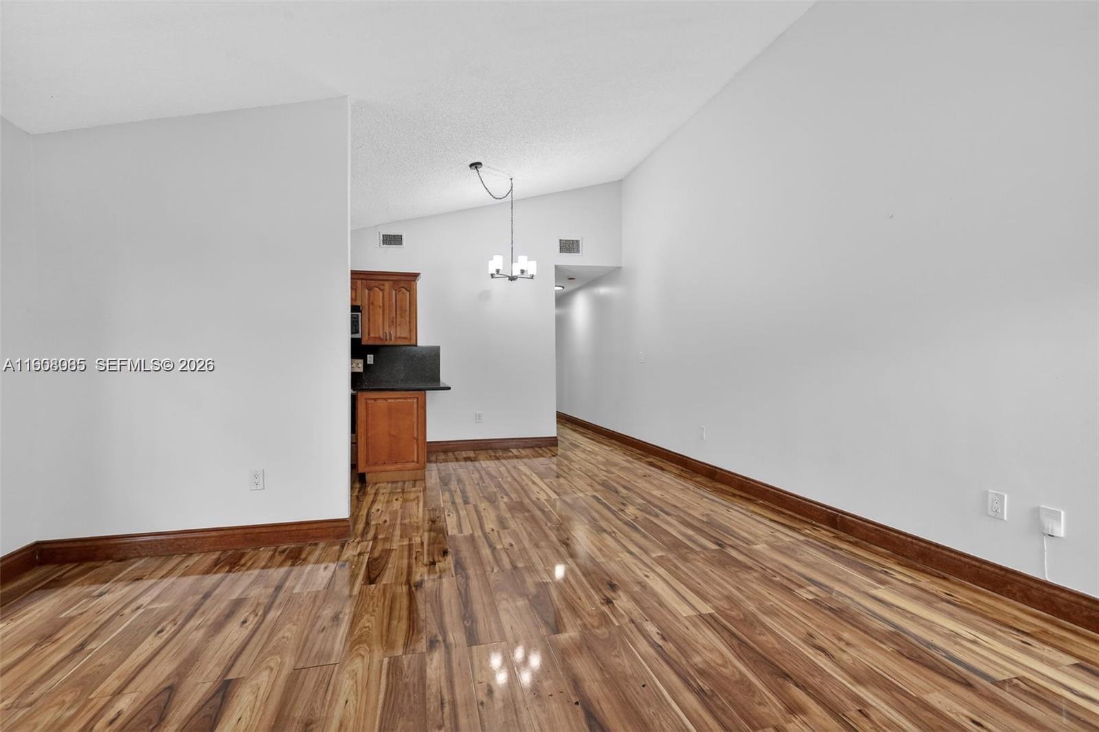 OSCEOLA GROVES - Residential