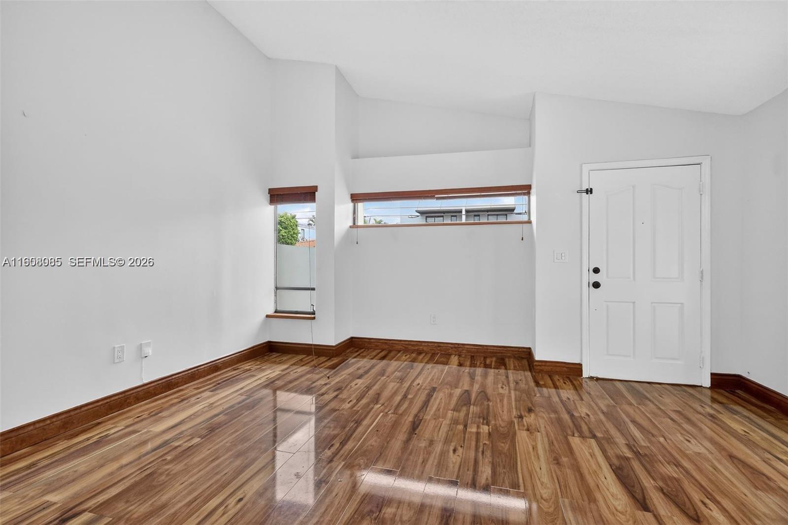 OSCEOLA GROVES - Residential