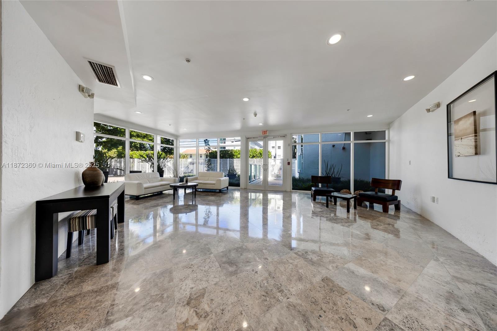 BAY VIEW LOFTS CONDO - Residential Lease