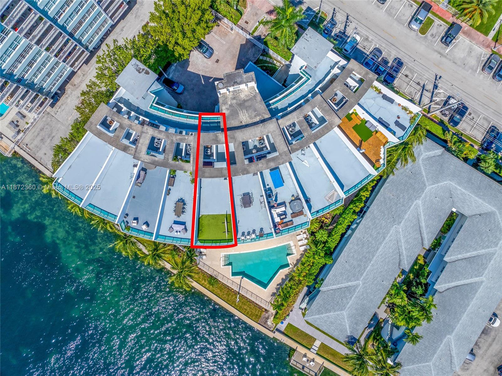 BAY VIEW LOFTS CONDO - Residential Lease