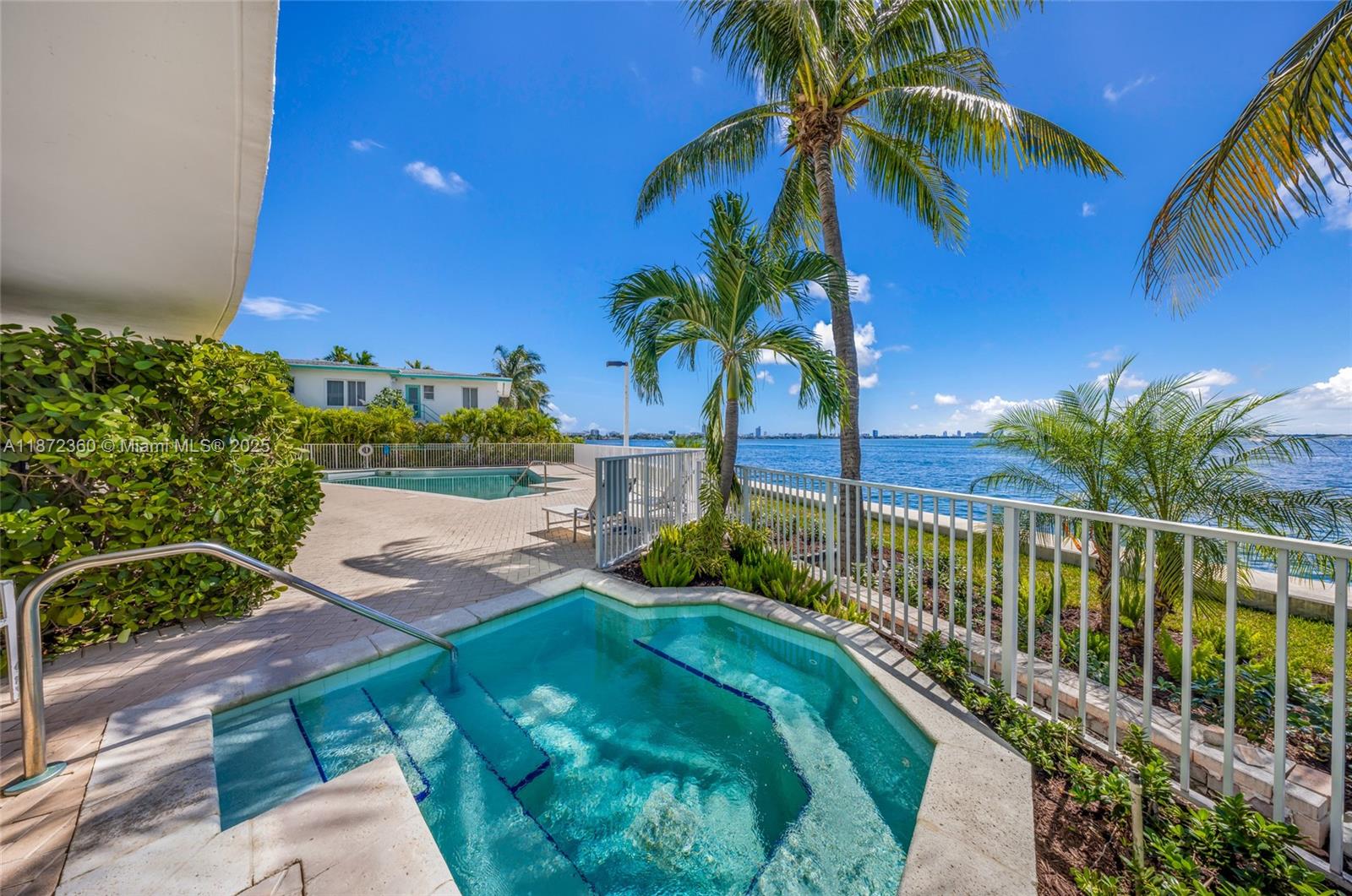 BAY VIEW LOFTS CONDO - Residential Lease