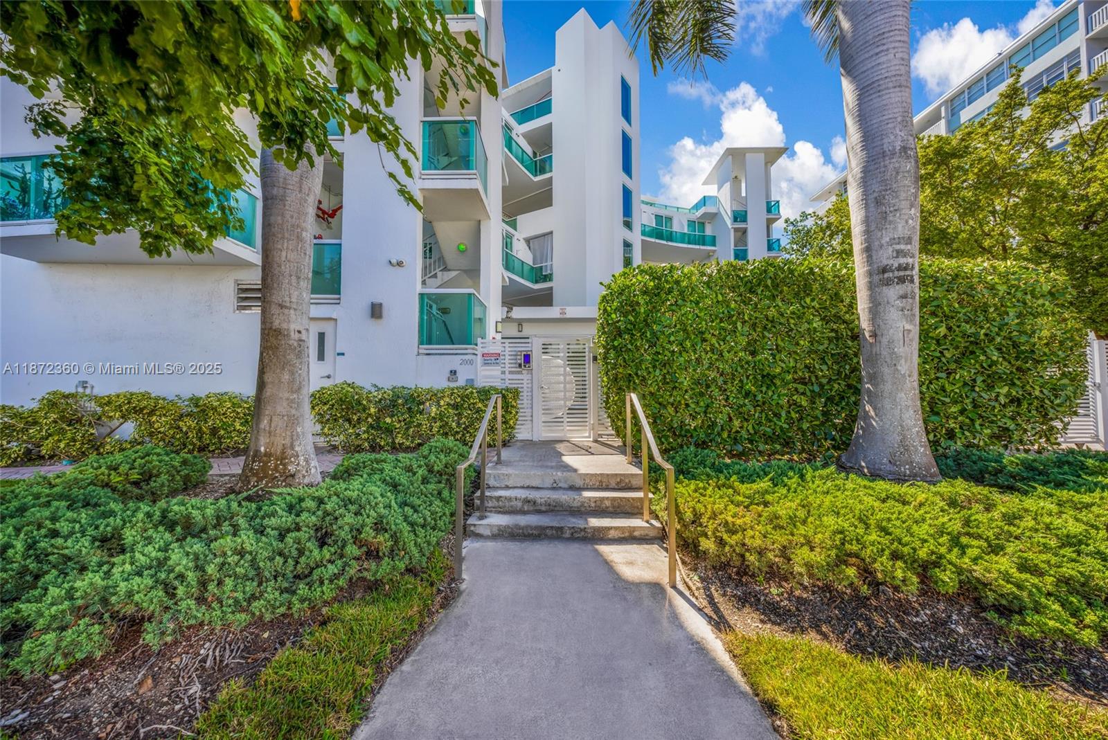 BAY VIEW LOFTS CONDO - Residential Lease