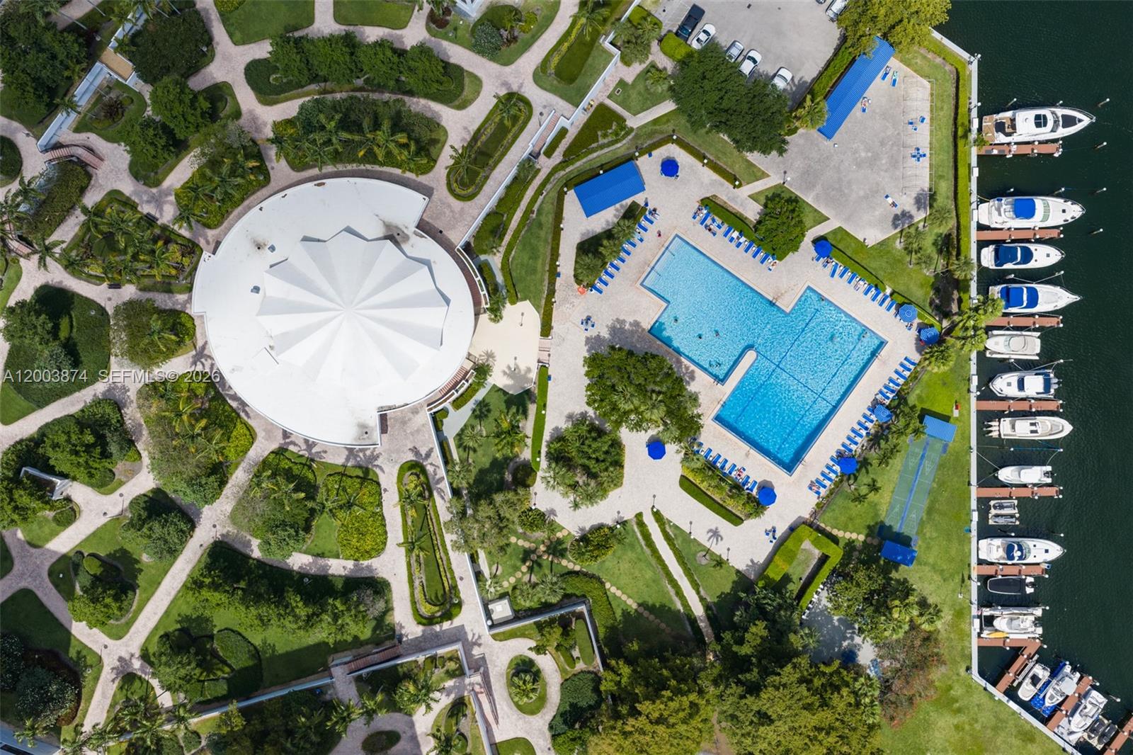 OLYMPUS CONDO - Residential