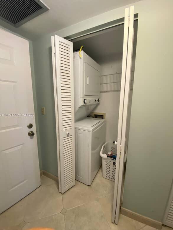 SEASCAPE I CONDOMINIUM - Residential