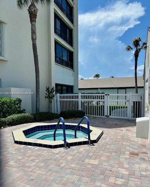 SEASCAPE I CONDOMINIUM - Residential