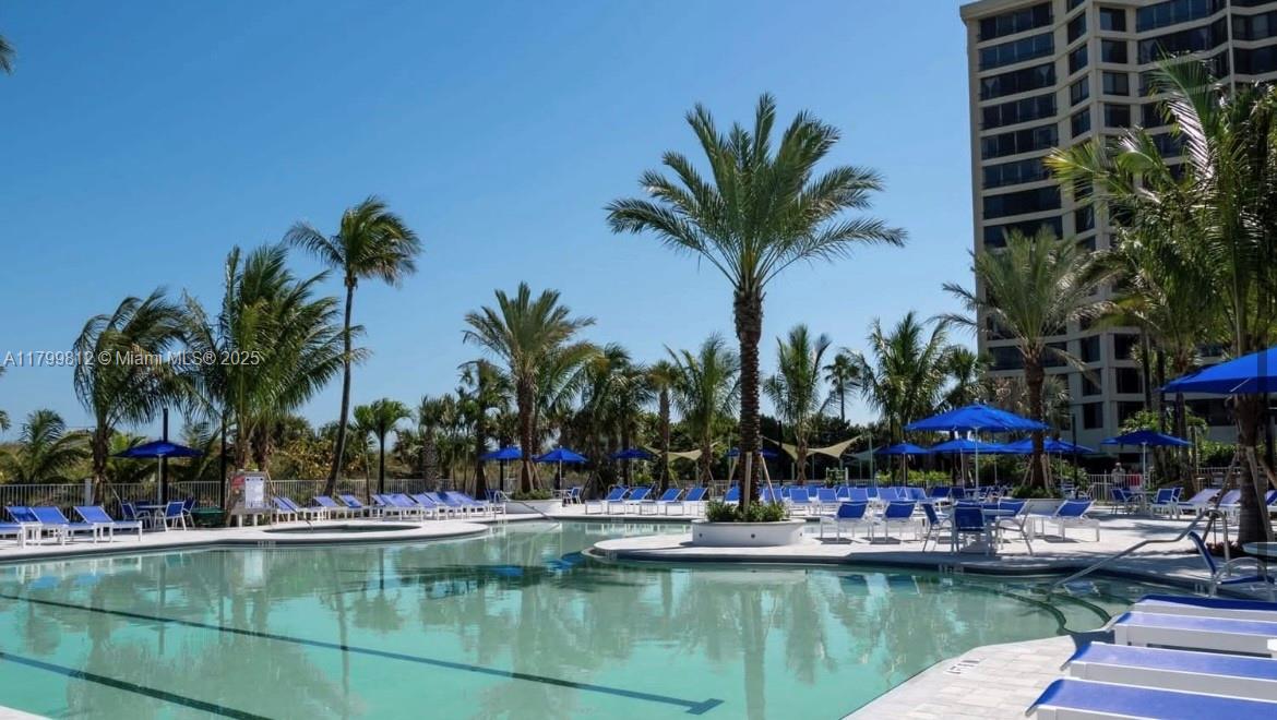 SEASCAPE I CONDOMINIUM - Residential