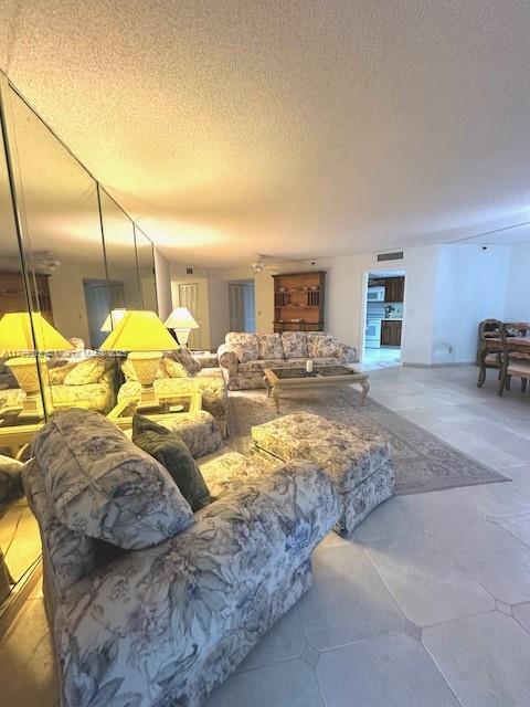 SEASCAPE I CONDOMINIUM - Residential