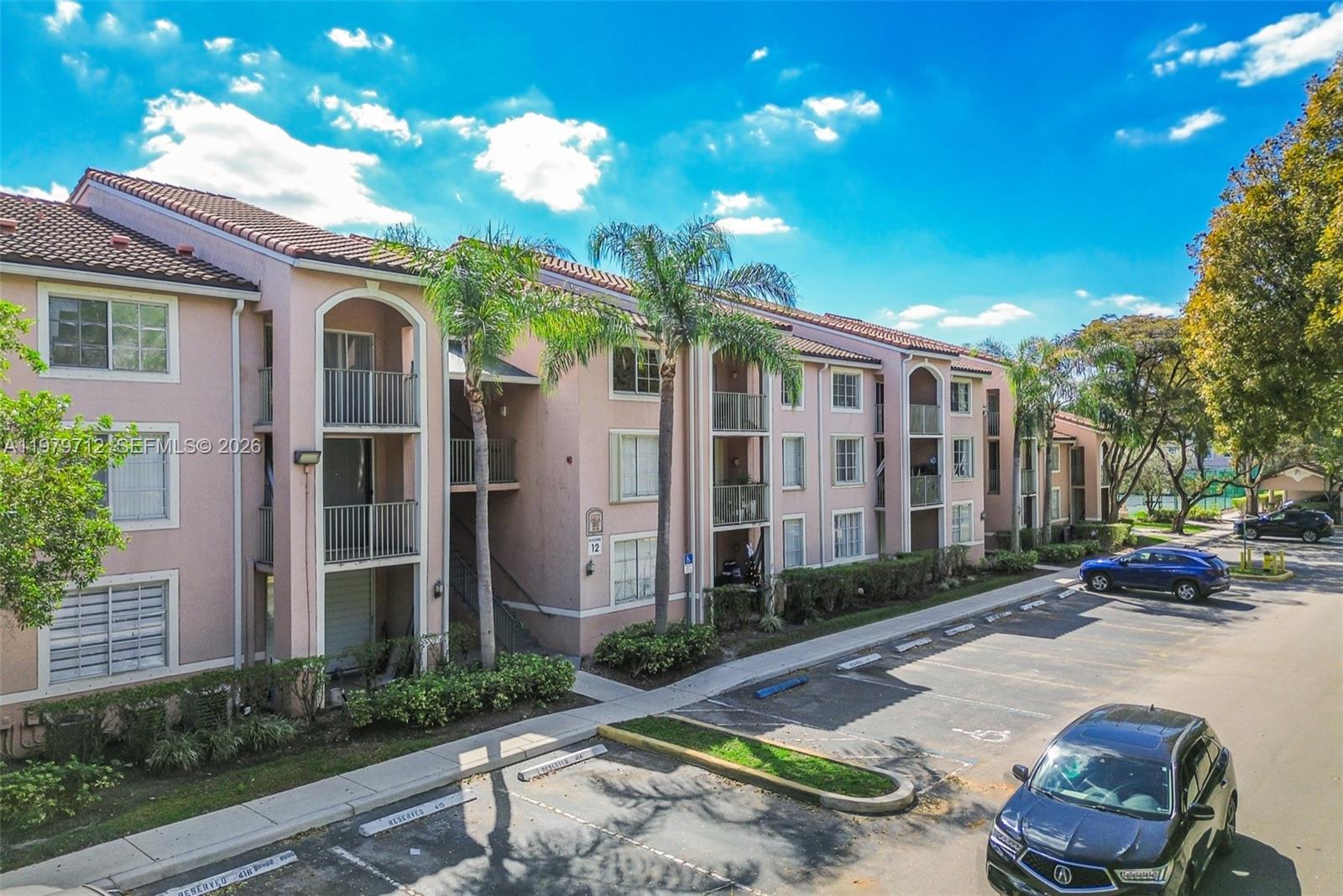 12172 Saint Andrews Pl 307