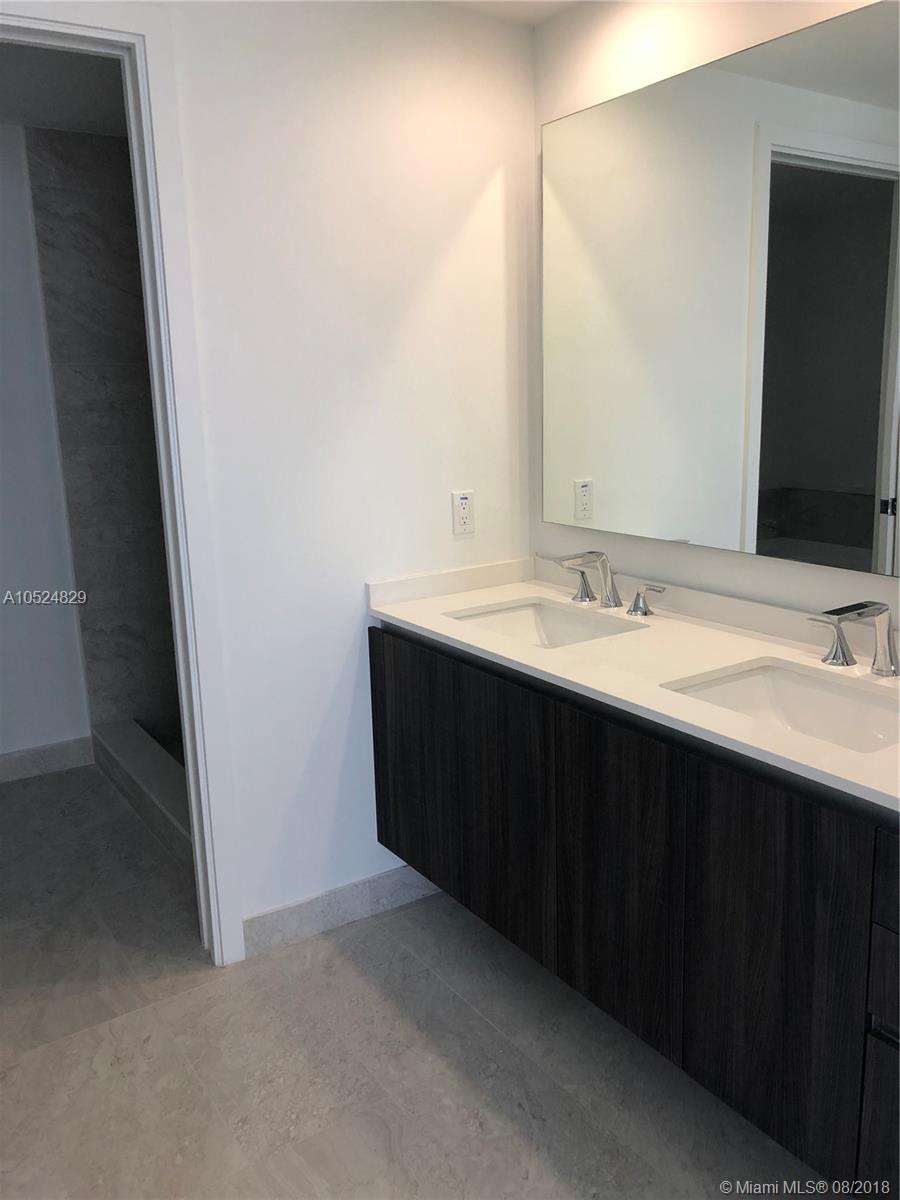 ARIA ON THE BAY - Residential Lease