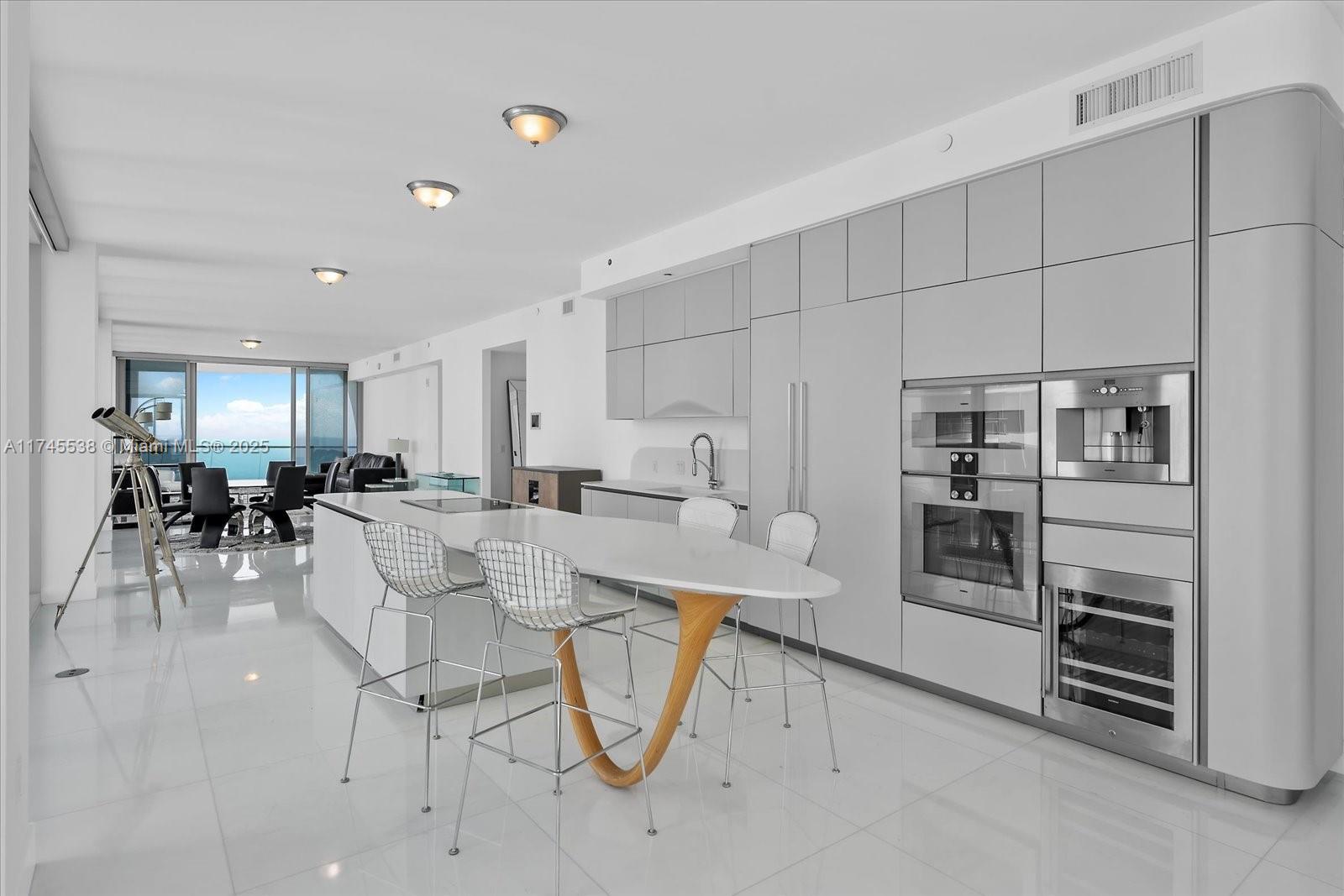 JADE SIGNATURE CONDO - Residential Lease