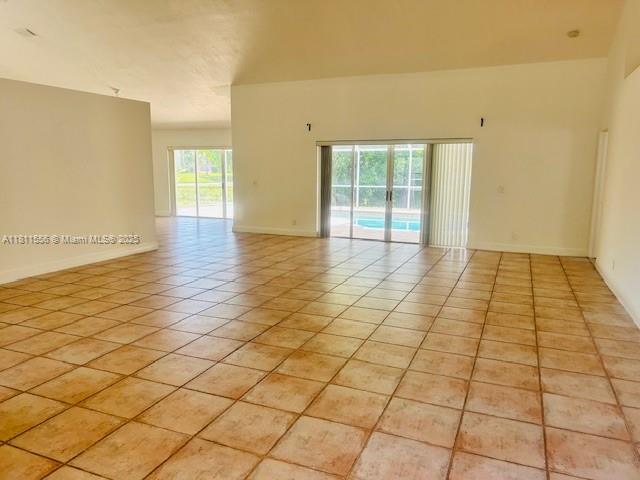 16373 NW 16th St