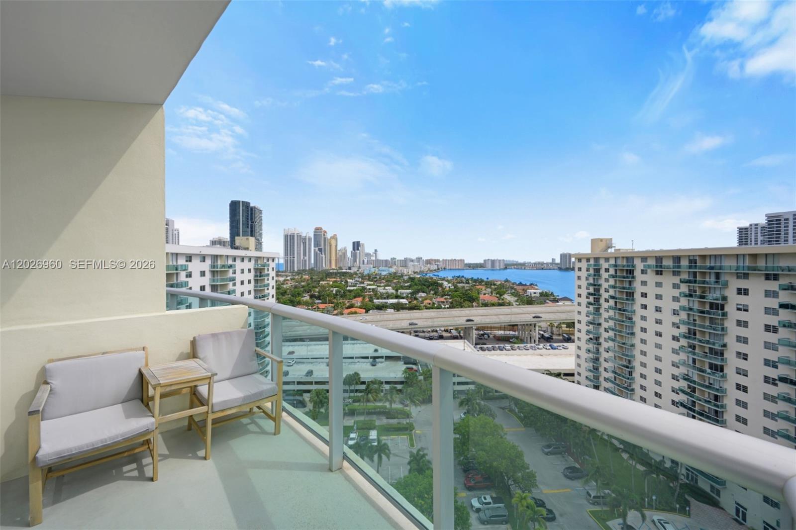 19380 Collins Ave PH-27