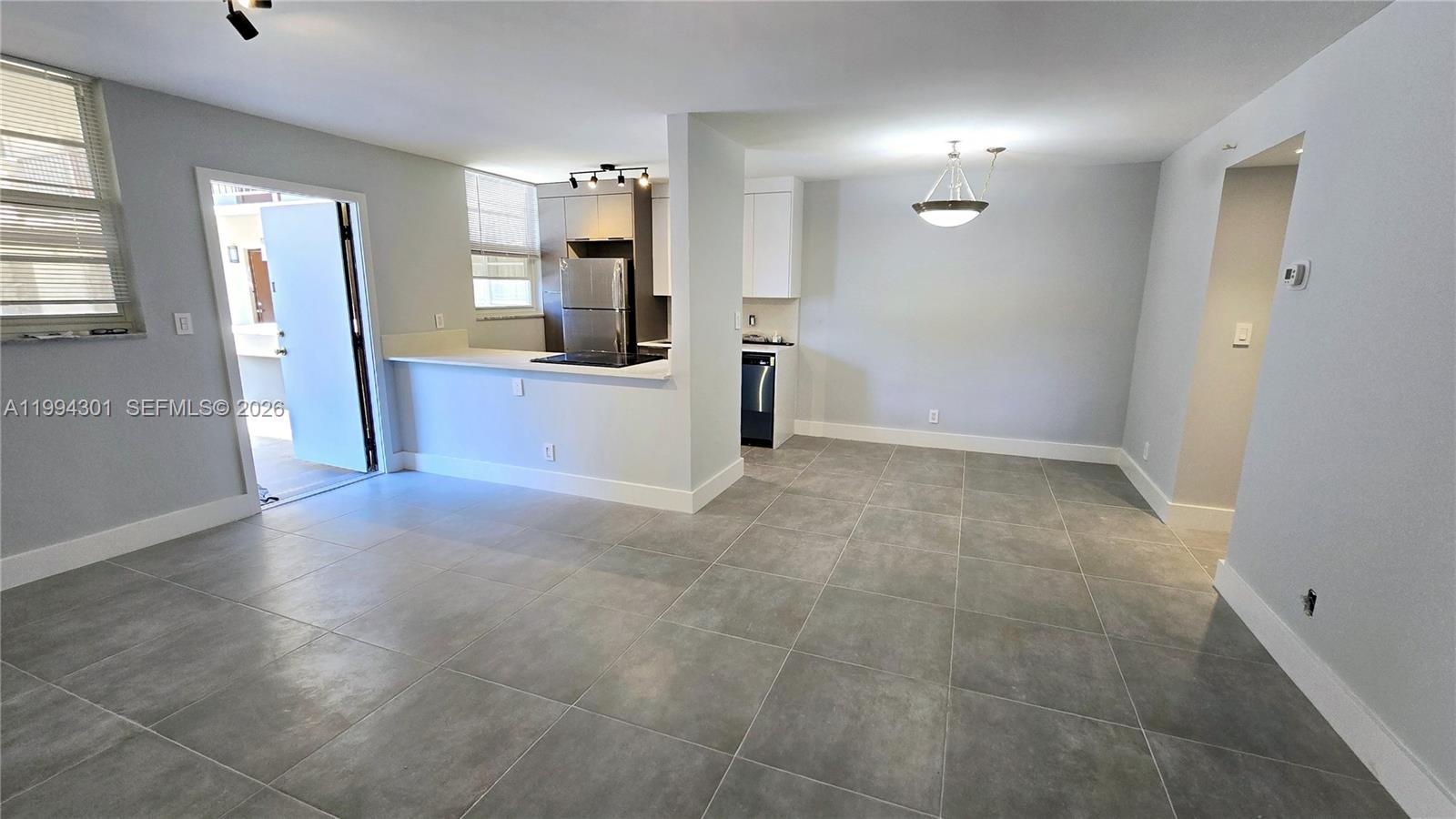 1811 Jefferson St 202