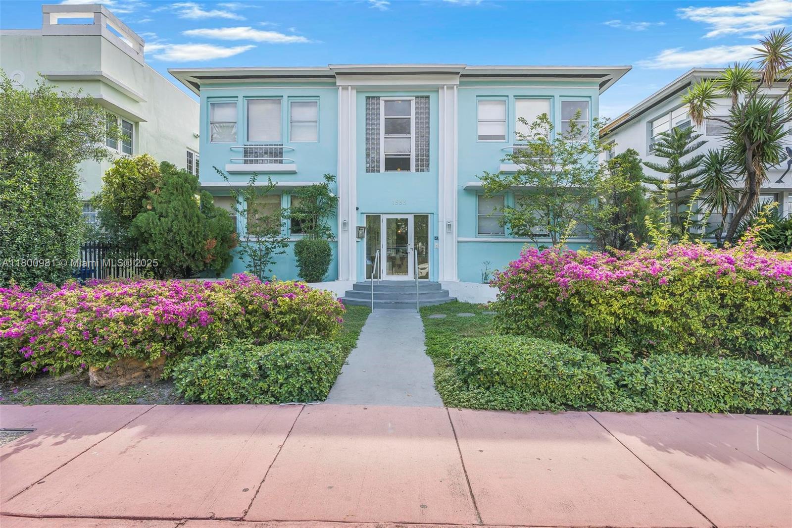 Property for Sale at 1555 Pennsylvania Ave 209, Miami Beach, Miami-Dade County, Florida - Bedrooms: 1 
Bathrooms: 1  - $245,000