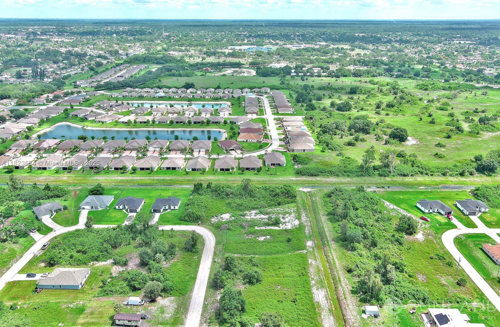 LEHIGH ACRES - Land