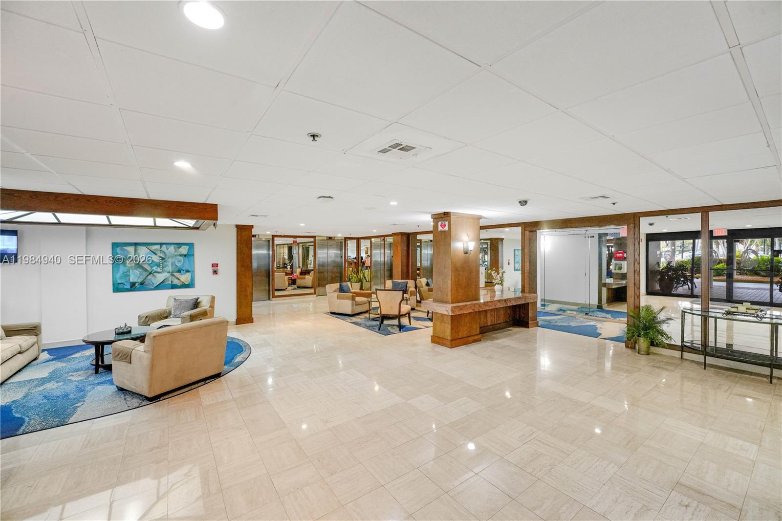 HILLCREST EAST NO 27 COND - Residential