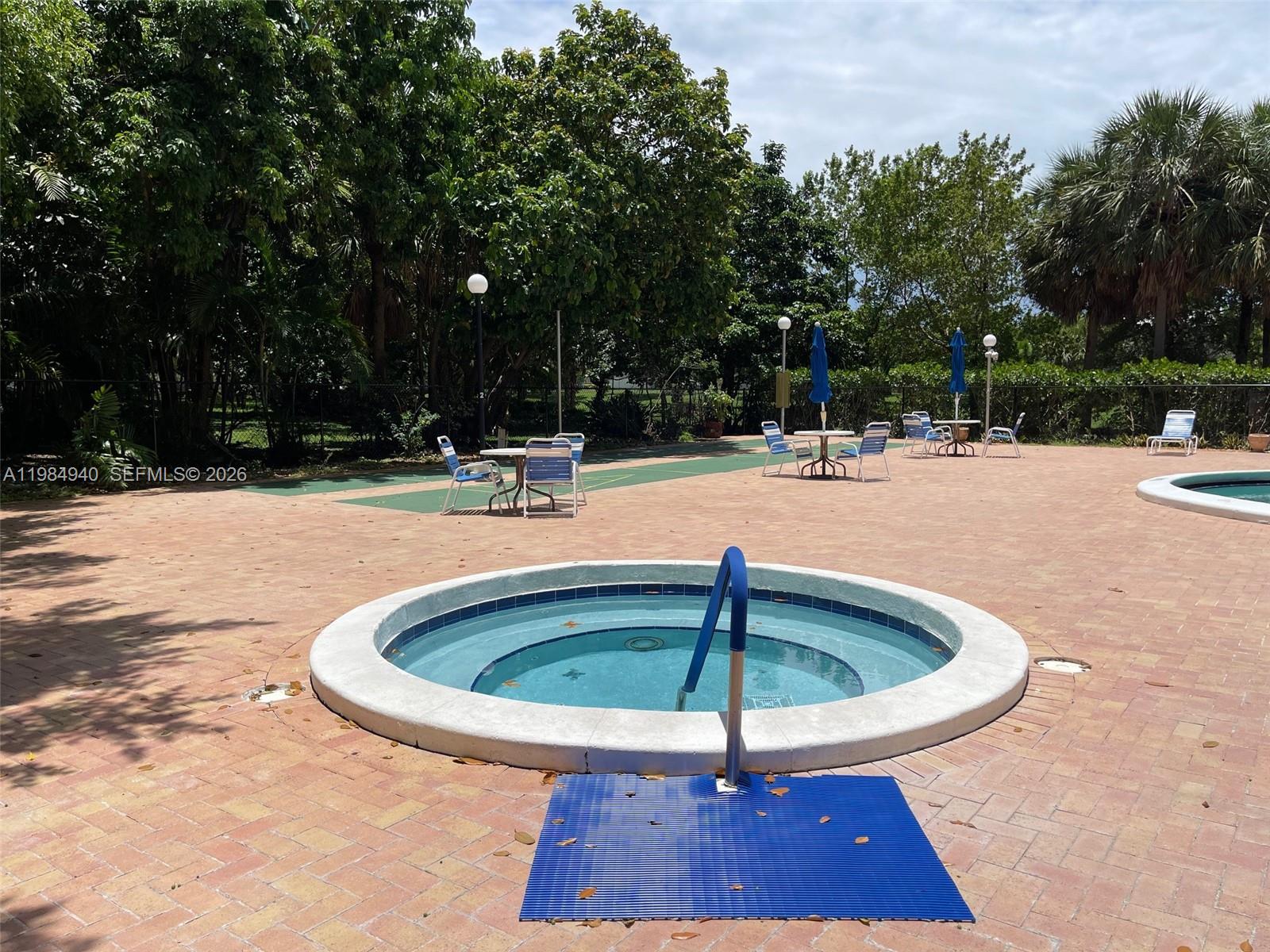 HILLCREST EAST NO 27 COND - Residential