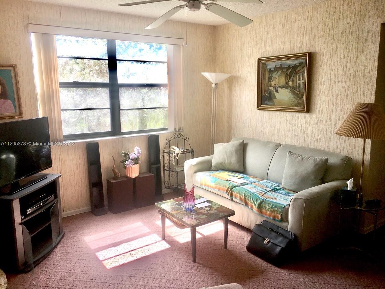 FAIRFAX B CONDO - Residential