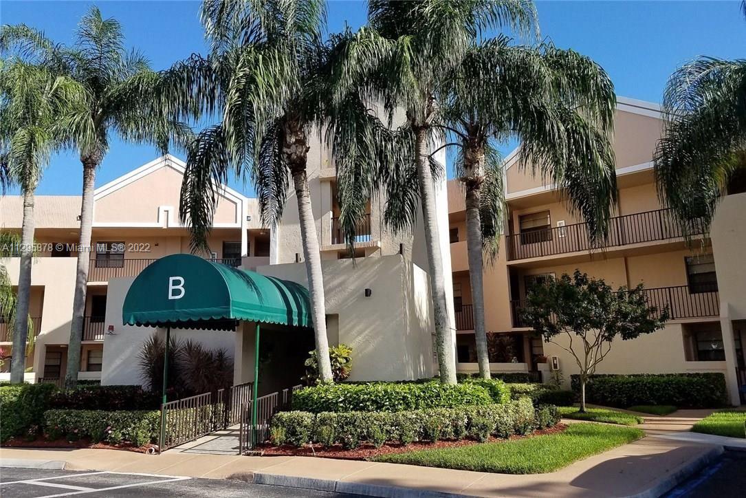 FAIRFAX B CONDO - Residential