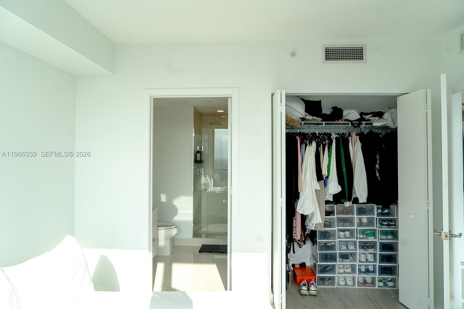 BRICKELL HEIGHTS WEST CON - Residential Lease