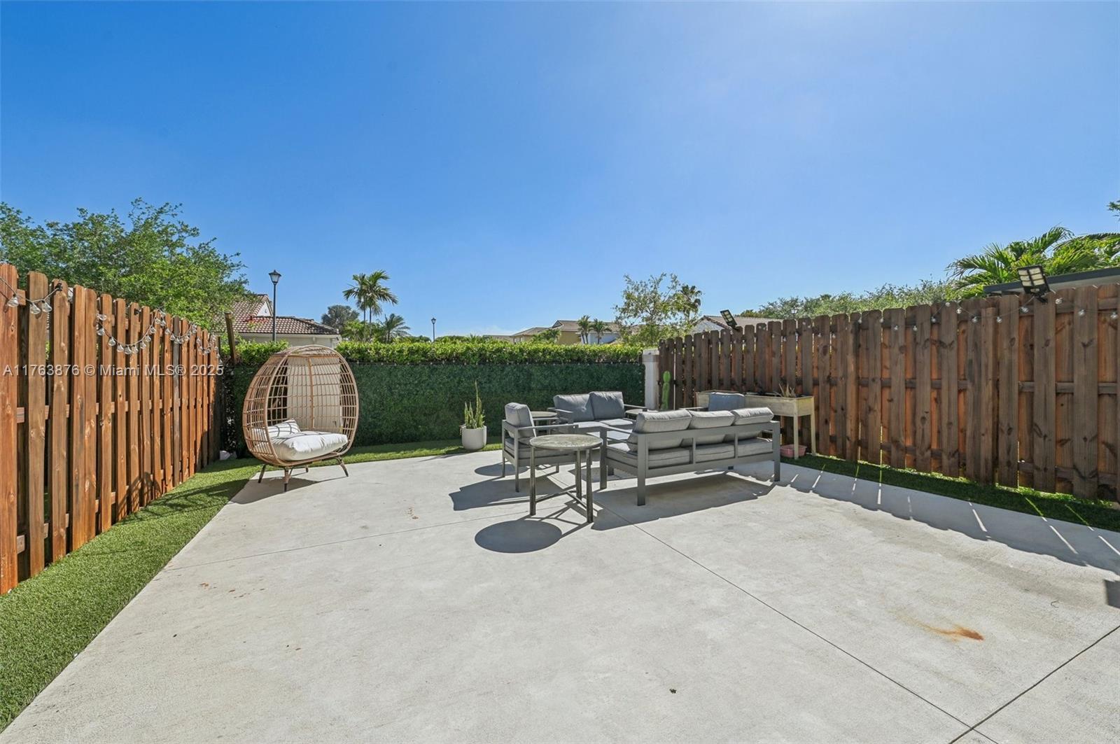 MC RESIDENTIAL - Residential