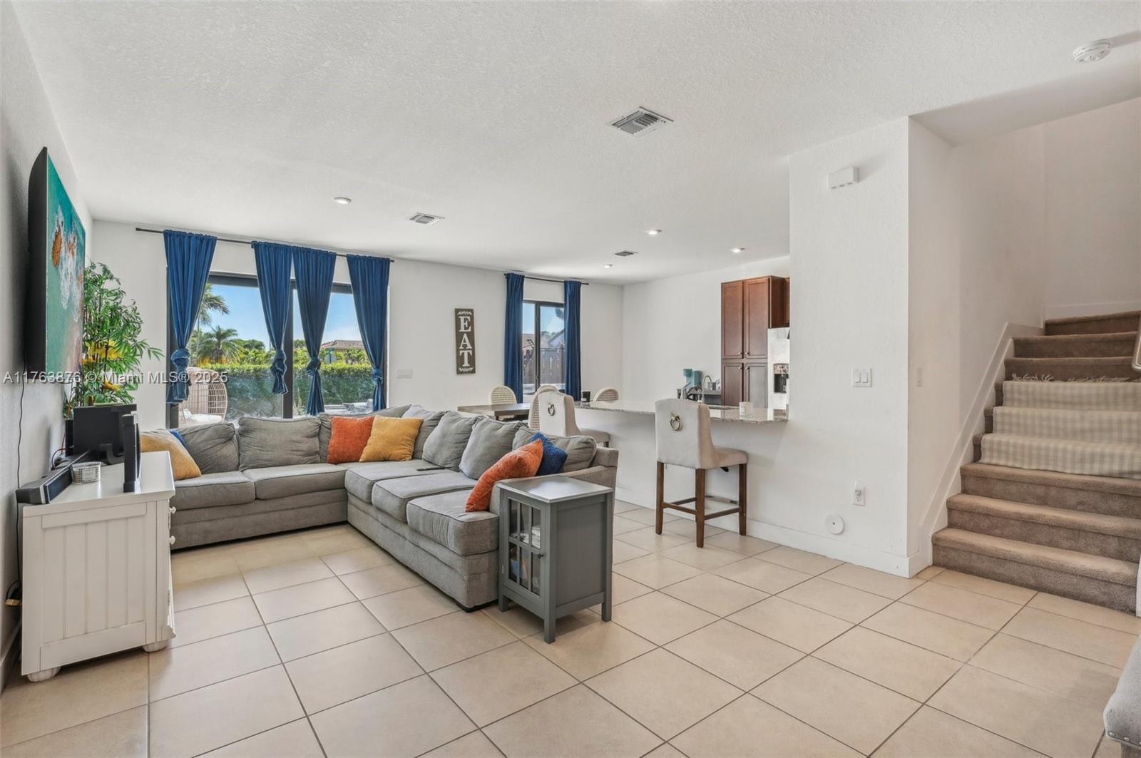 MC RESIDENTIAL - Residential