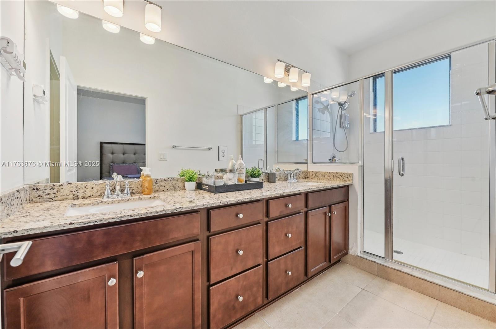 MC RESIDENTIAL - Residential