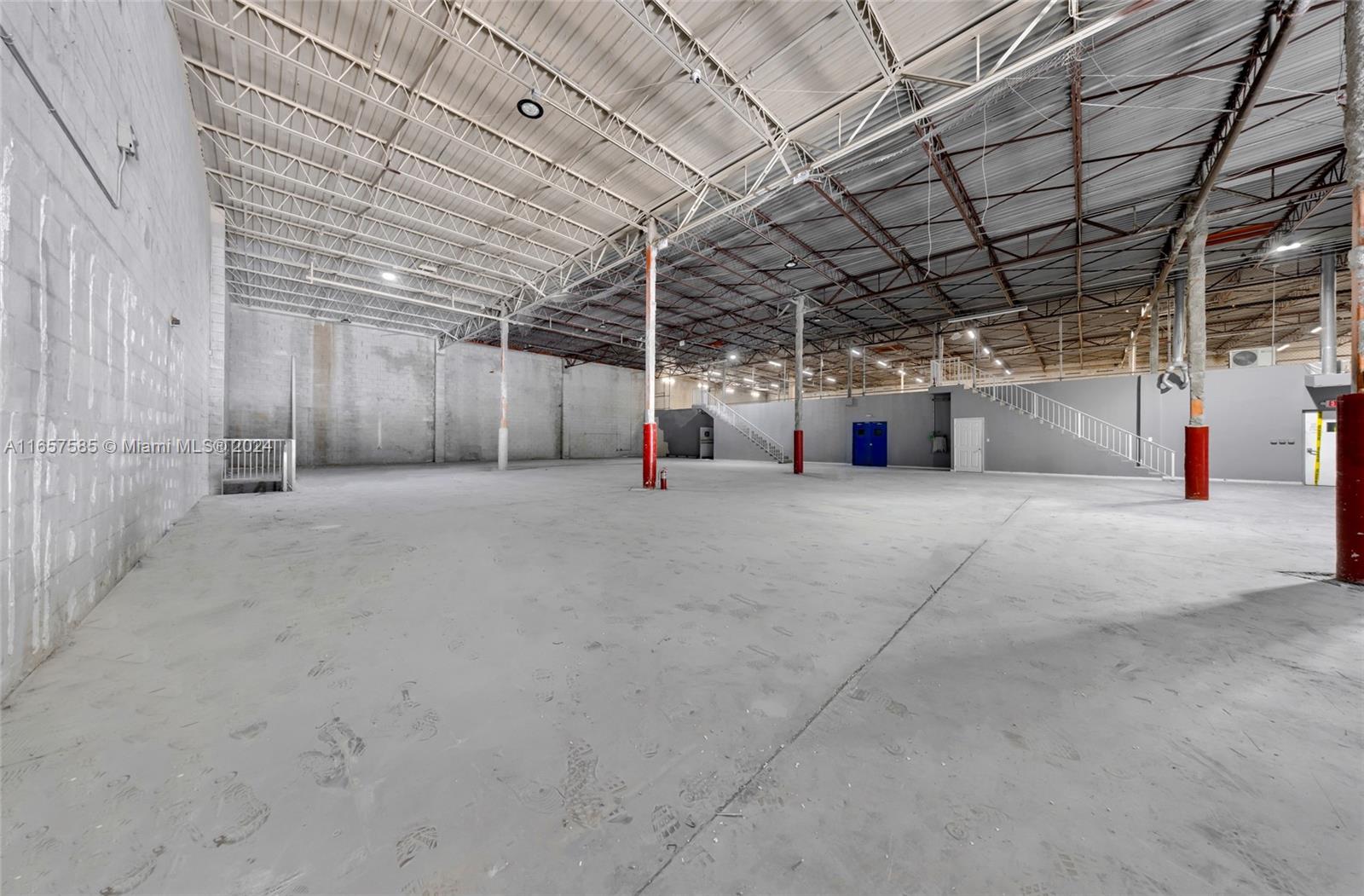 2601 NW 105th Ave