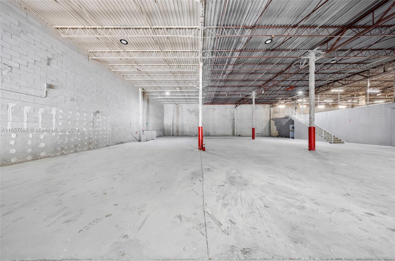 2601 NW 105th Ave