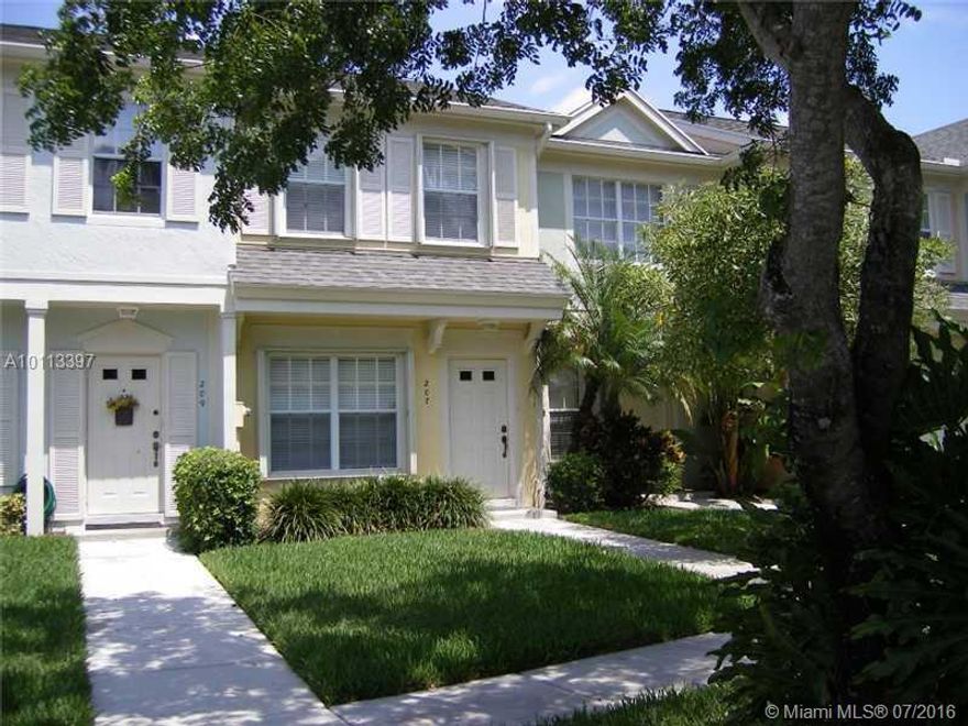 Beautiful and Spacious 2 beds 1 & ½ Bath Town Home in Weston. Tile throughout first floor and laminated wood floors throughout second floor. Patio with exit to the lake. Washer and Dryer inside unit. Enjoy the use of the Luxurious Bonaventure Town Center Club. Close to Parks, Shopping, Highways. Easy to show.